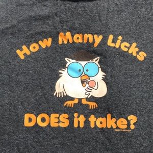 How many licks does it take size M